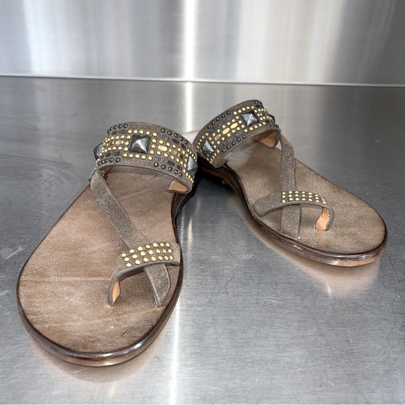 Calleen Cordero “Viva” studded leather sandals. New in original box - Picture 9 of 14